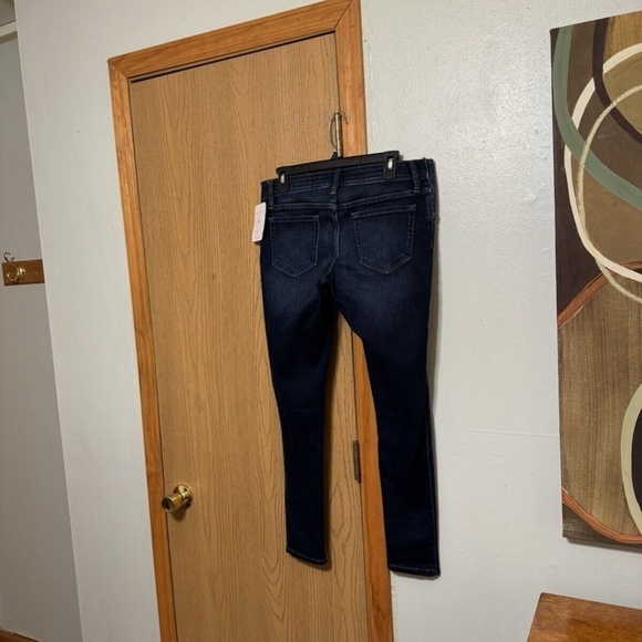 Isabel Maternity NWT Size 6 Low-Rise Dark Wash Skinny Leg Jeans w/28.5" Inseam - Picture 2 of 5